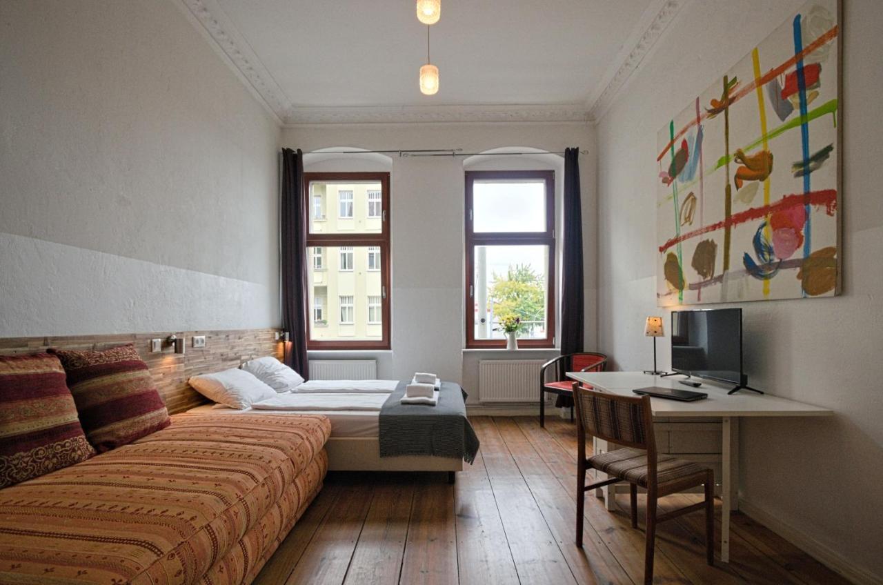 2 Bedroom Берлин